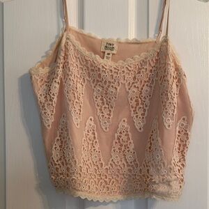 Anthropologie Women's Pink Lace Top, size medium petite